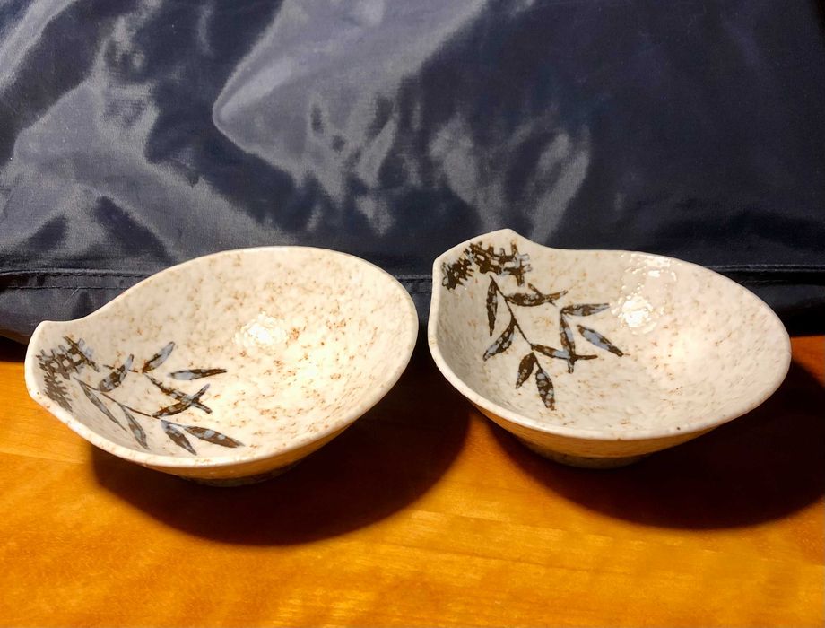 піали Японія, Китай, Корея є 6 шт.