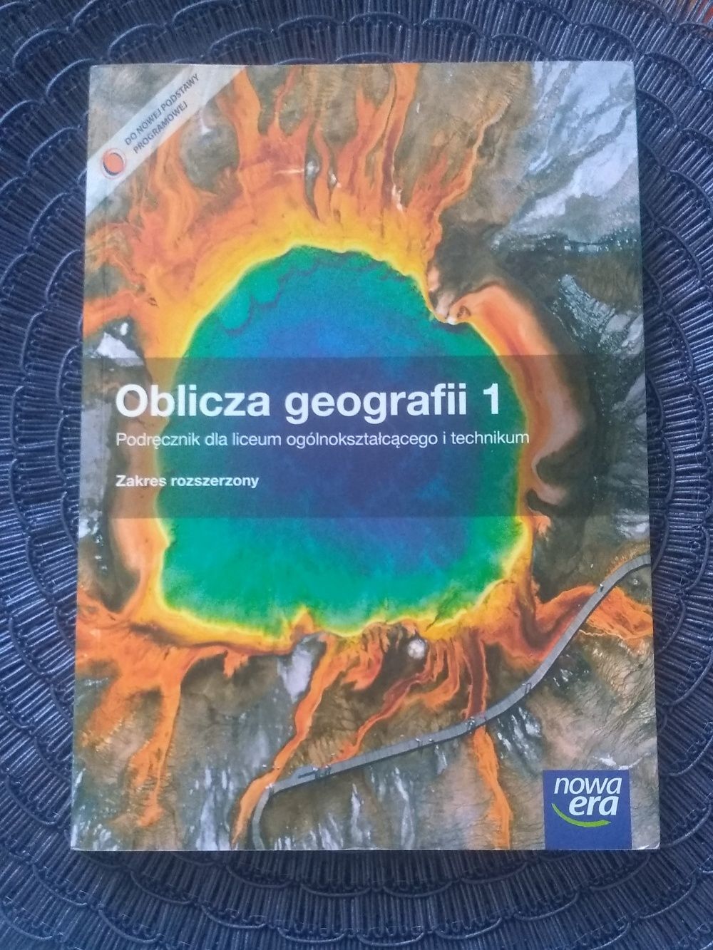 Podręcznik oblicza geografii 1