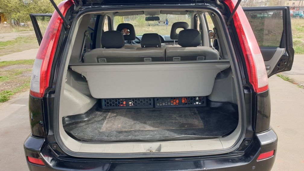 Nissan x-trail t30 2.0 benzyna/LPG,4×4,hak