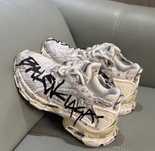 balenciaga runner white drip