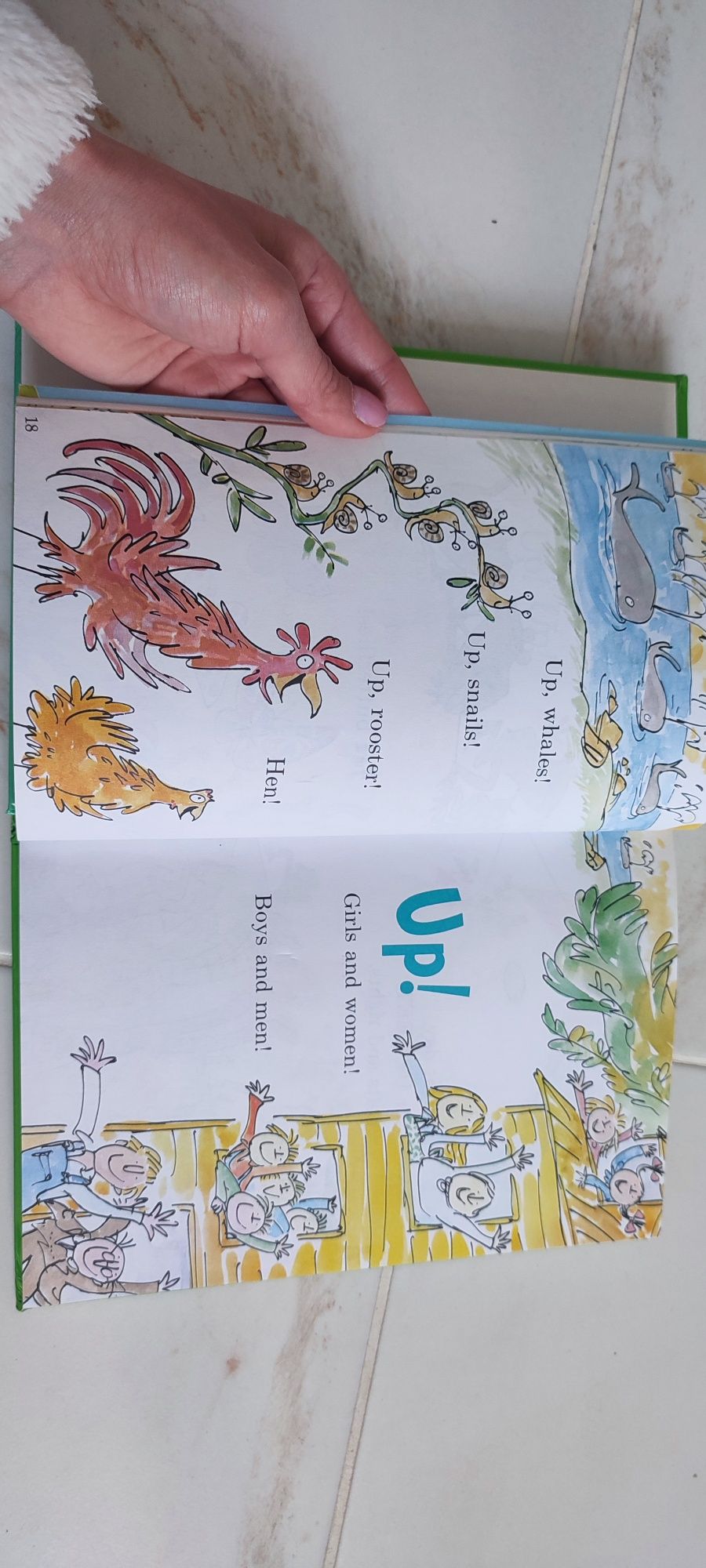 Книга Dr.Seuss . English book. Англійська