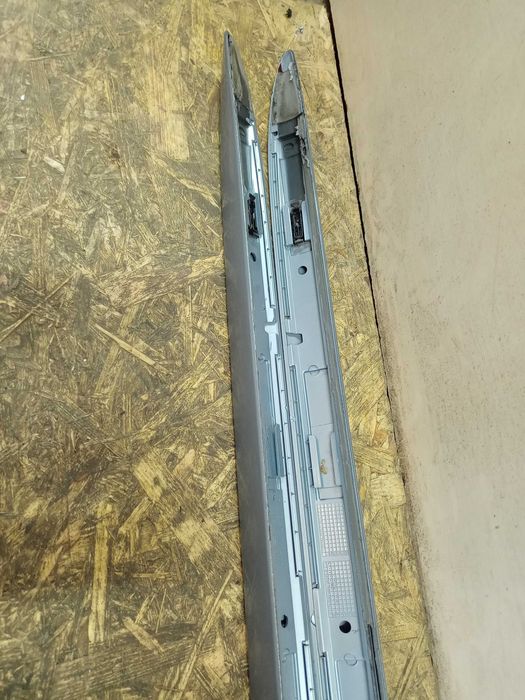 Audi A4 B8 S-line listwa drzwi próg kombi oryginał demontaż kolor LX7V