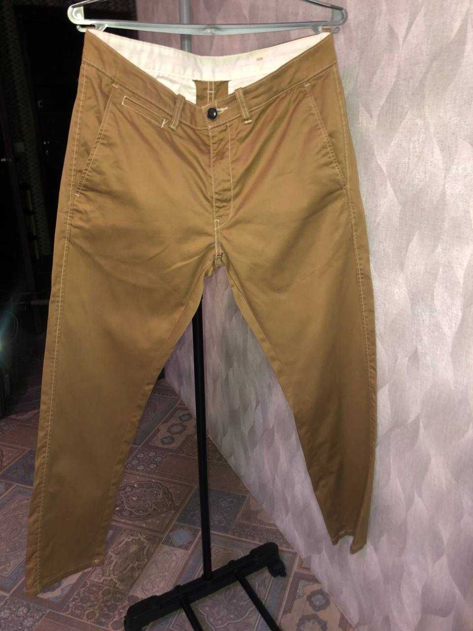 брюки штаны Levis бежевые