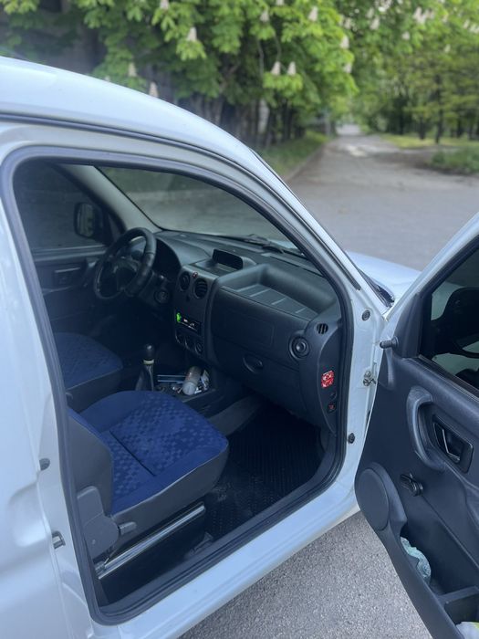 Продам PEUGEOT PARTNER 2007 г.