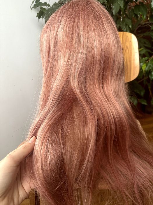 Bardzo długa różowa pastelowa peruka 100% włosy ludzkie naturalne pink