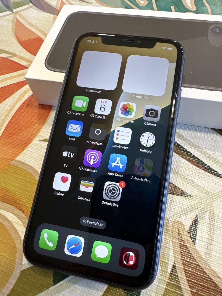 Iphone 11 128gb cinzento sideral
