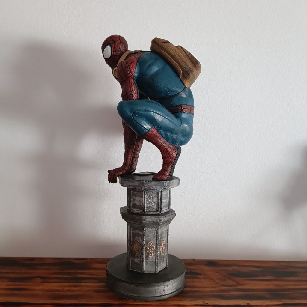 Escultura Spiderman