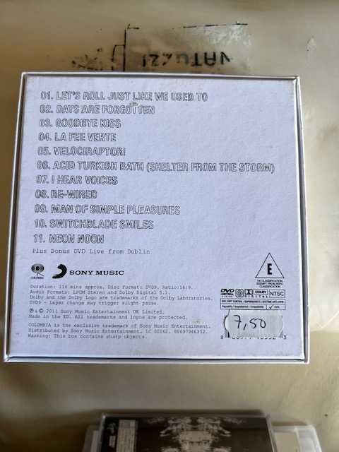 Kasabian: Velociraptor, CD + DVD, Special Edition