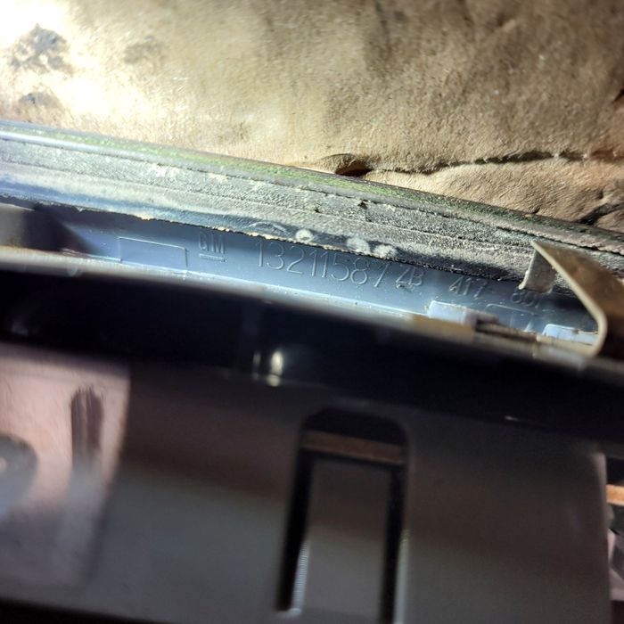 Trzecie światło stopu klapy bagażnika opel astra III H kombi 2005r