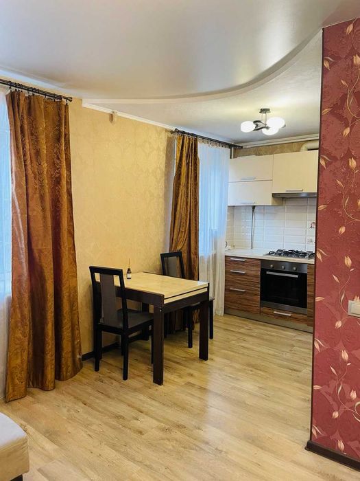 Пропонуємо безкоштовне житло за наданням роботи.