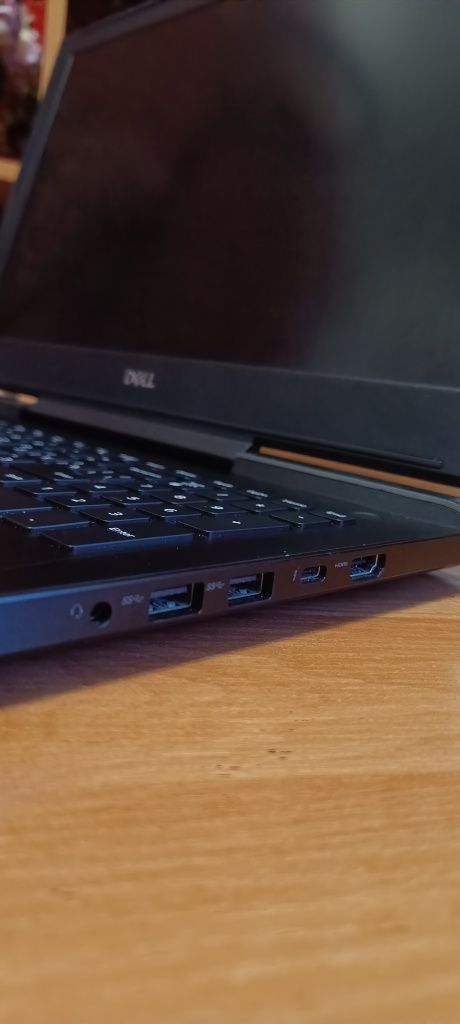 Dell inspiron 15 7577  Gaming notebook