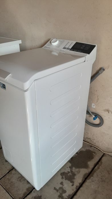 Пральна машина Electrolux