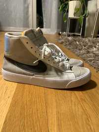 Buty Nike r. 36/37  Blazer Mid 77 Suede Grey Blue