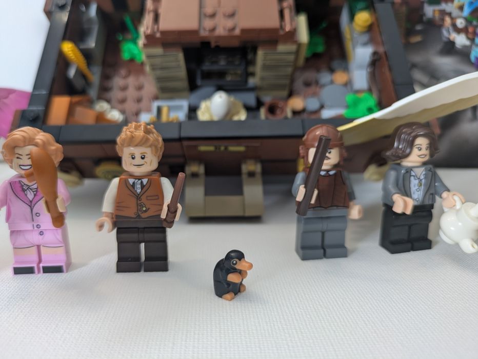Lego Harry Potter - 75952 - Newt's Case of Magical Creatures