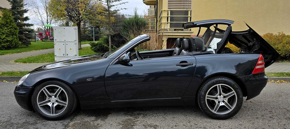 Mercedes-Benz SLK 200 2.0Benzyna Bardzo Dobry Automatyczna Skrzynia