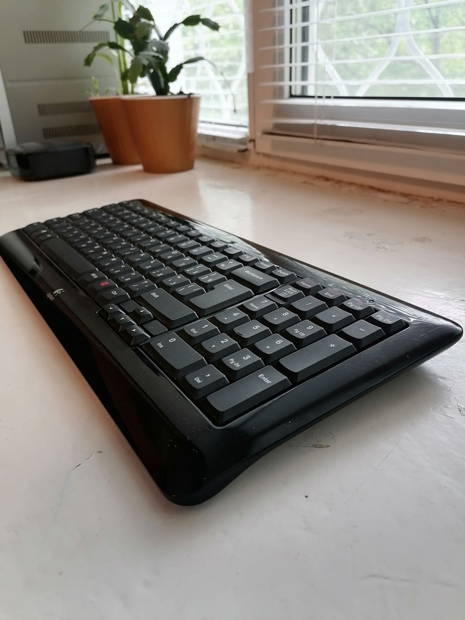 Беспроводная клавиатура Logitech K340 под ремонт