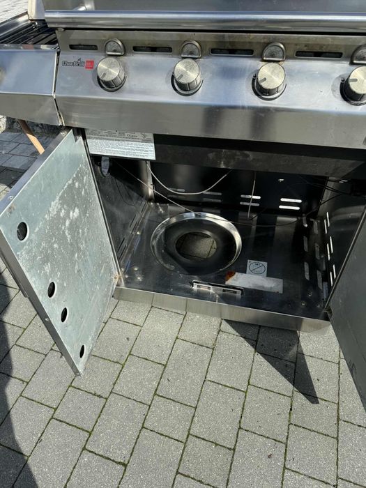Grill gazowy char broil