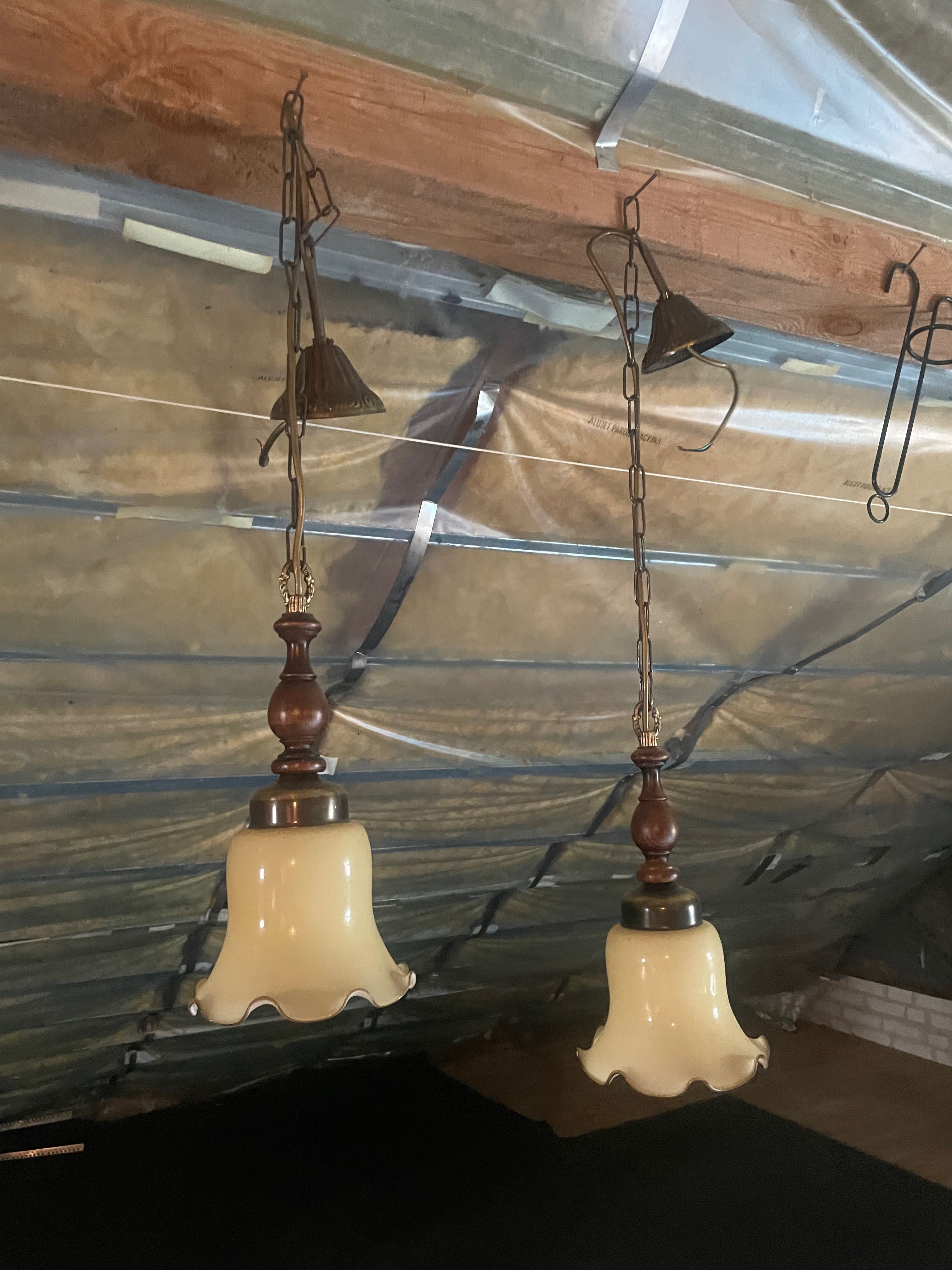 Lampy lampki wiszące długie na łańcuszku