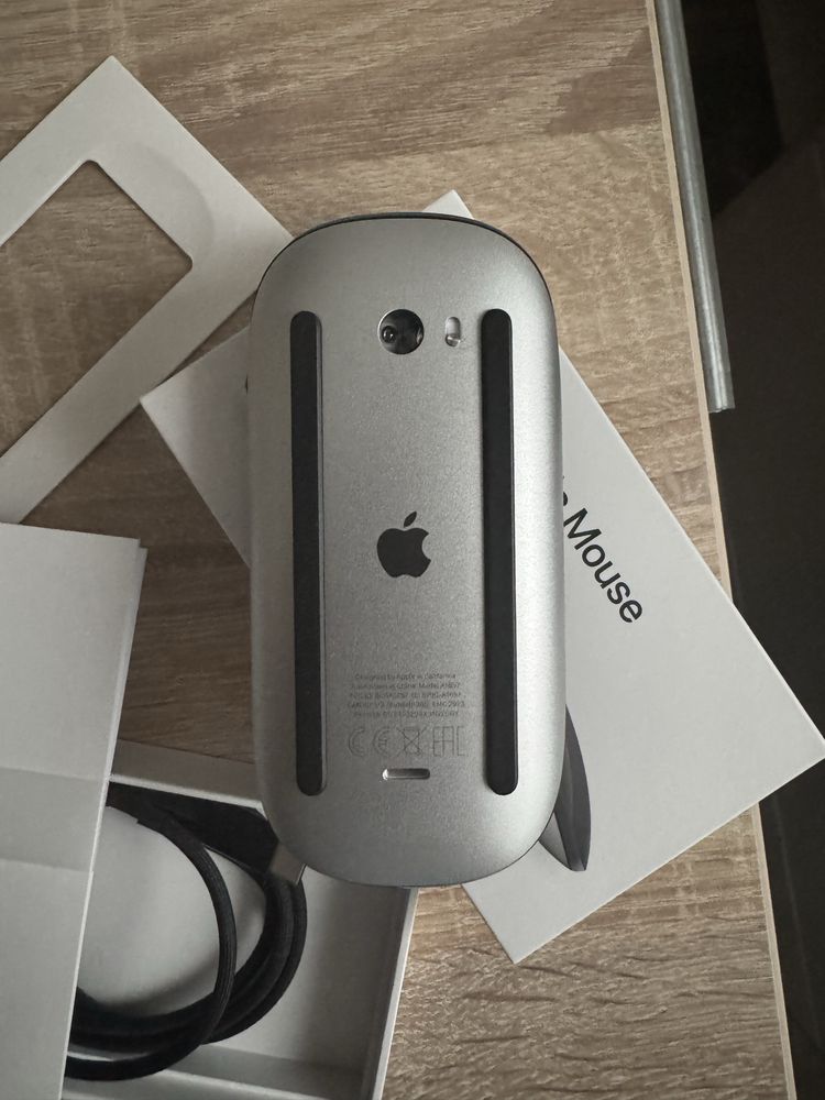 Apple Magic Mouse