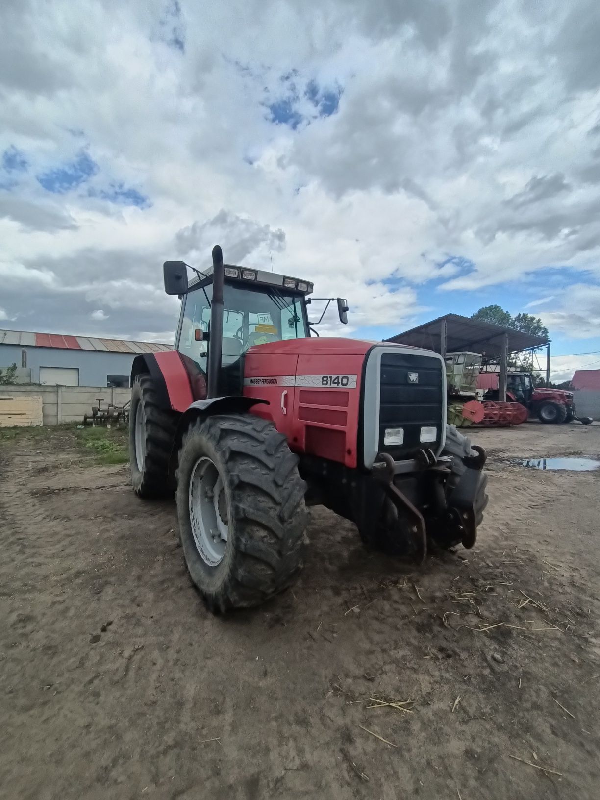 Massey Ferguson 8140