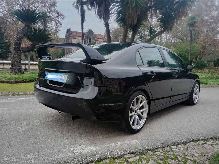 Honda Civic 1.8 VTec 2011