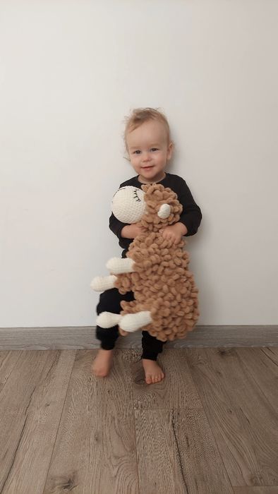 М'яка іграшка овечка баранчик 43см в'язана ручна робота на Миколая