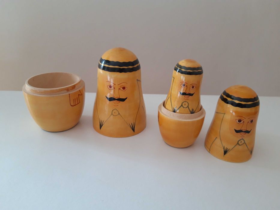 Matrioska (origem Arábia Saudita)
