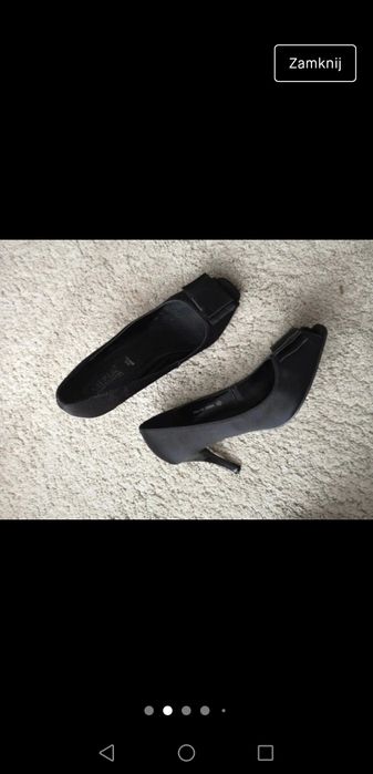 Czarne satynowe szpilki, nie wysokie