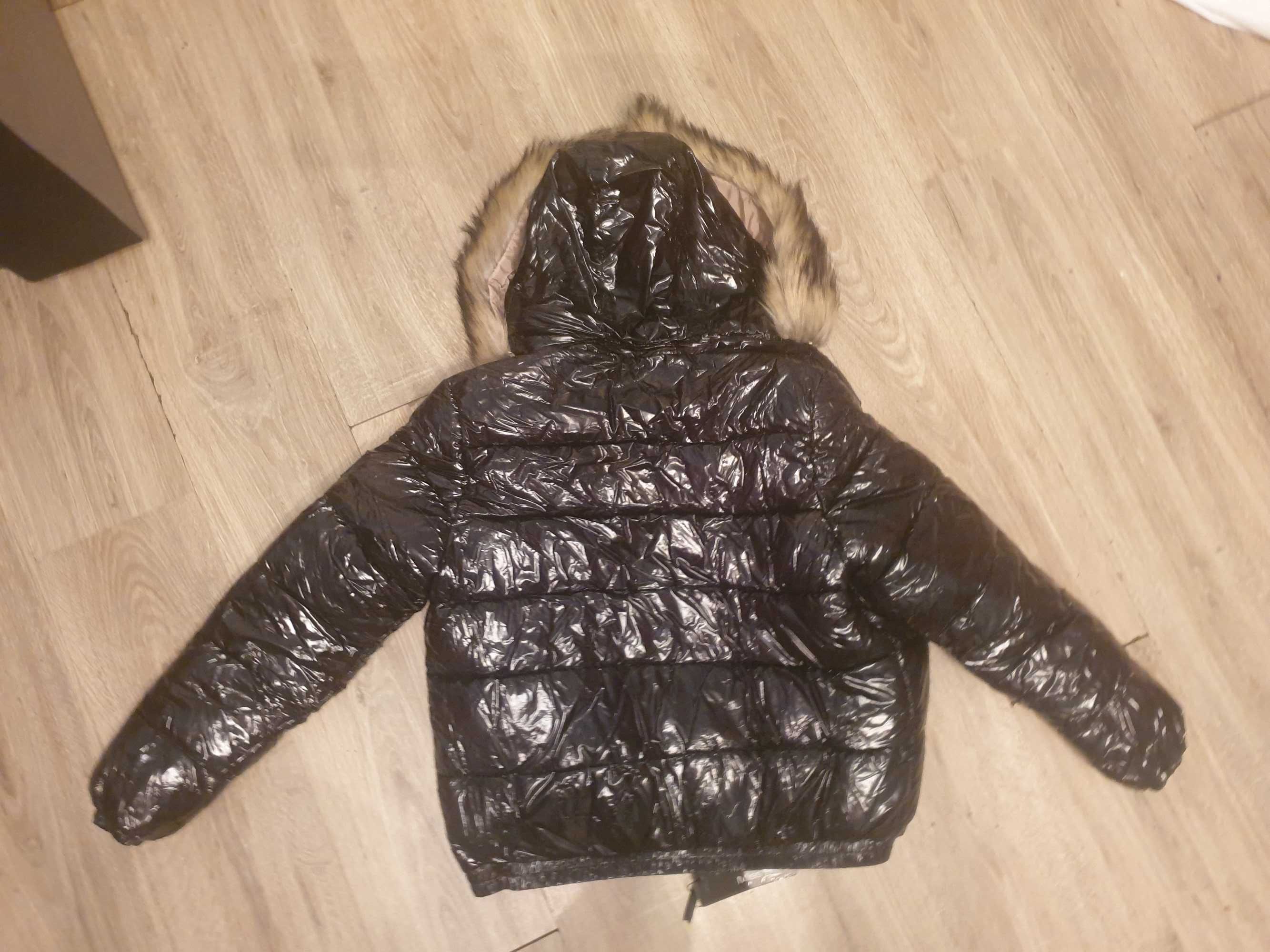 Kurtka zimowa lakierowana