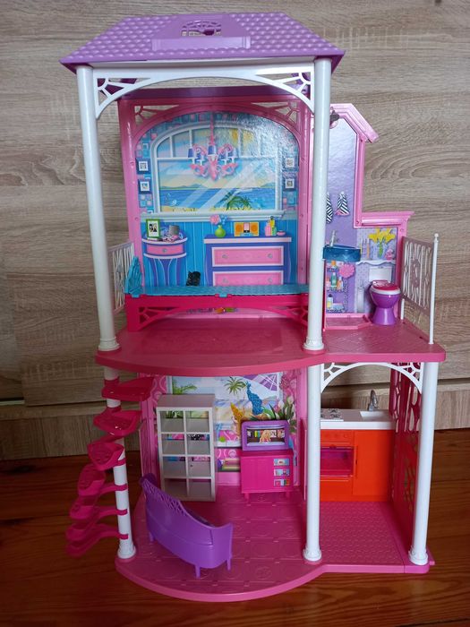 Duzy domek dla lalek Barbie +dodatki
