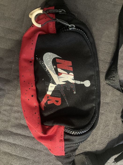 Оригінальна сумочка Jordan, в гарному стані.