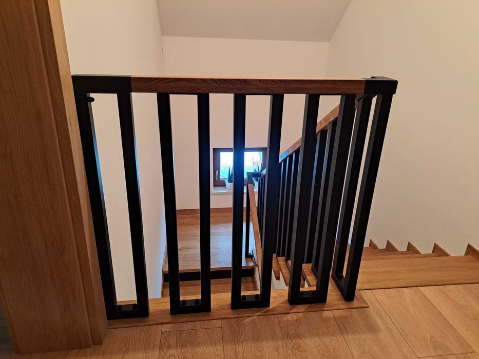 Balustrady szklane, balustrady ze stali nierdzewnej