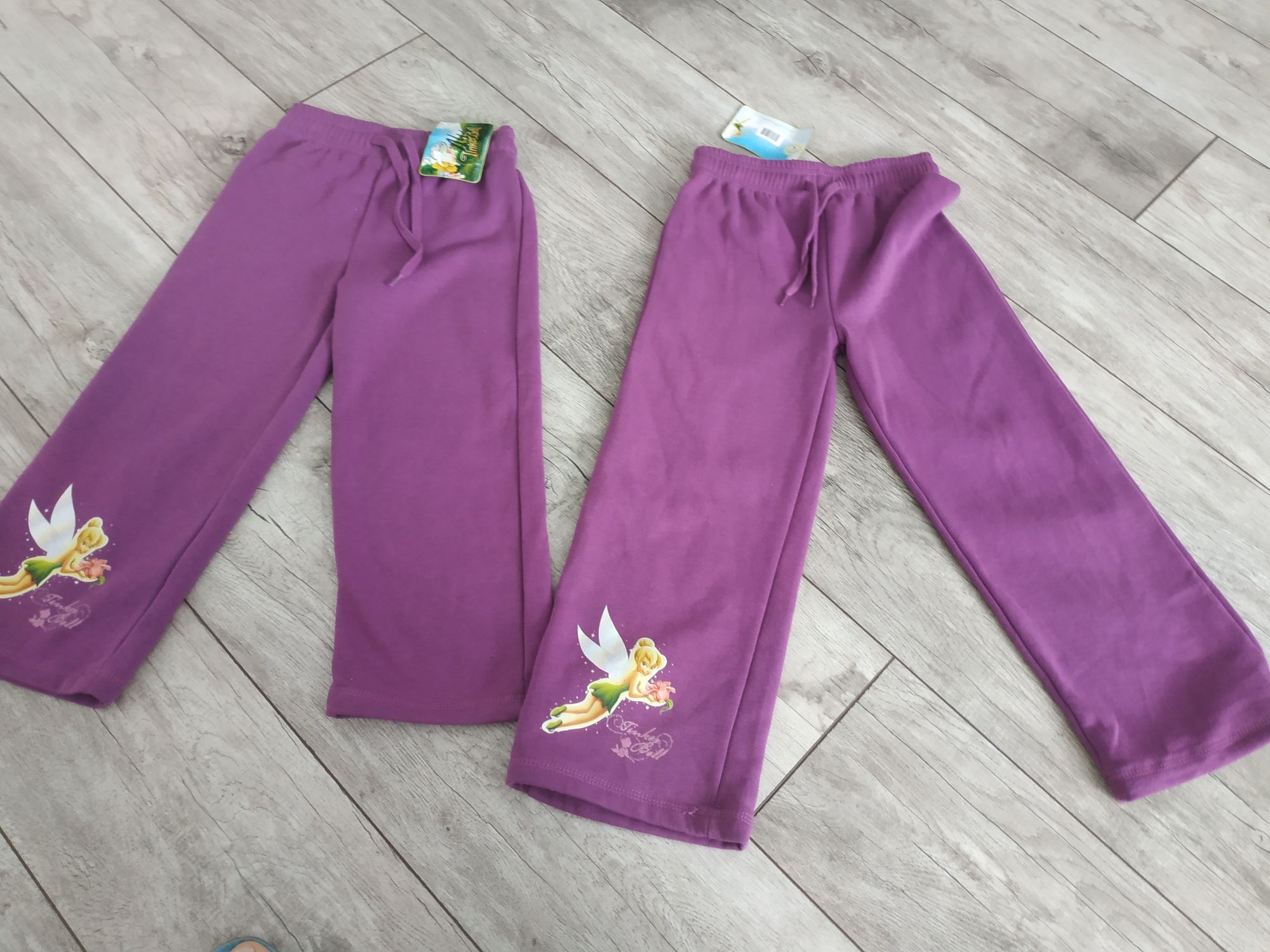 Nowe spodnie dresowe dziewczece110-122