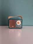 Zielone radio radyjko retro