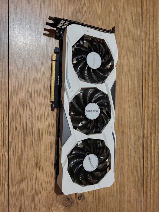 RTX 2060 Super 8GB White Gigabyte