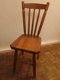 Krzesło "toczone" prosto z PRL, lite drewno