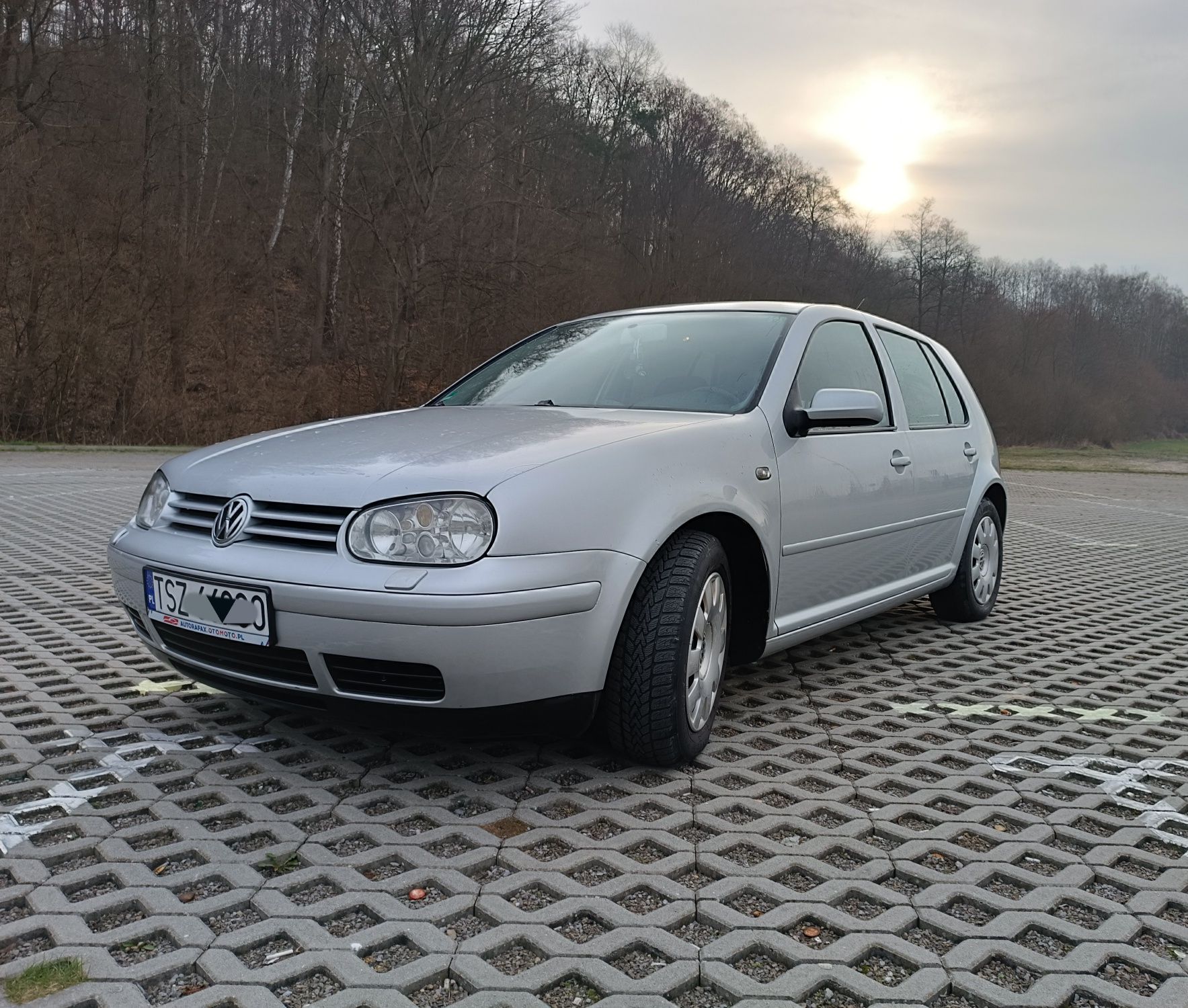 VW GOLF IV 1.6 2002/2003r. Oryginał przebieg