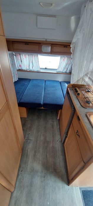 Караван кемпінги будинок на колесах кемпінг автодом