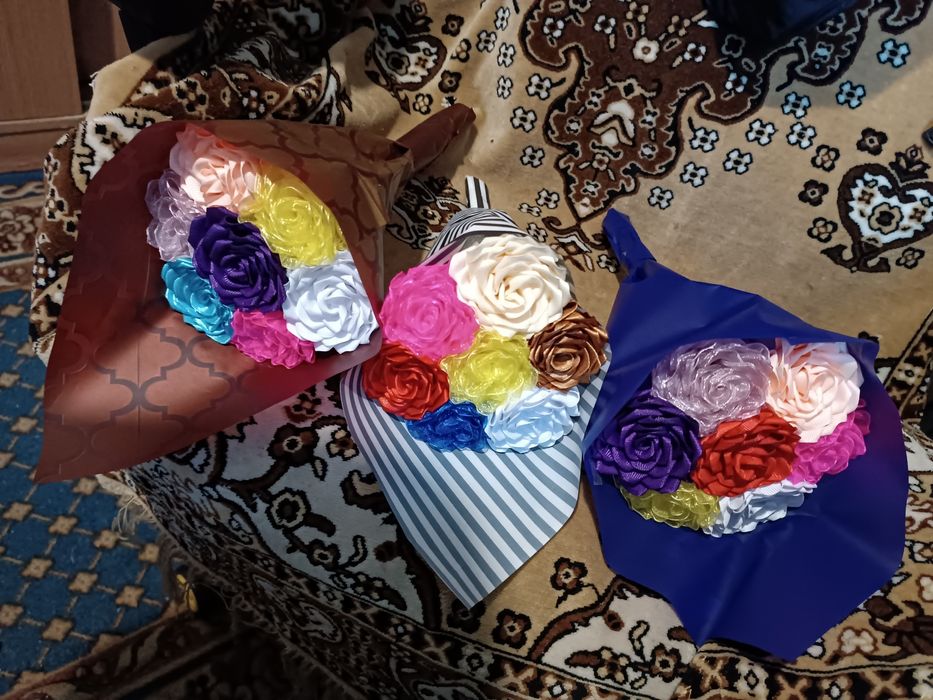 Творчість з атласних лент