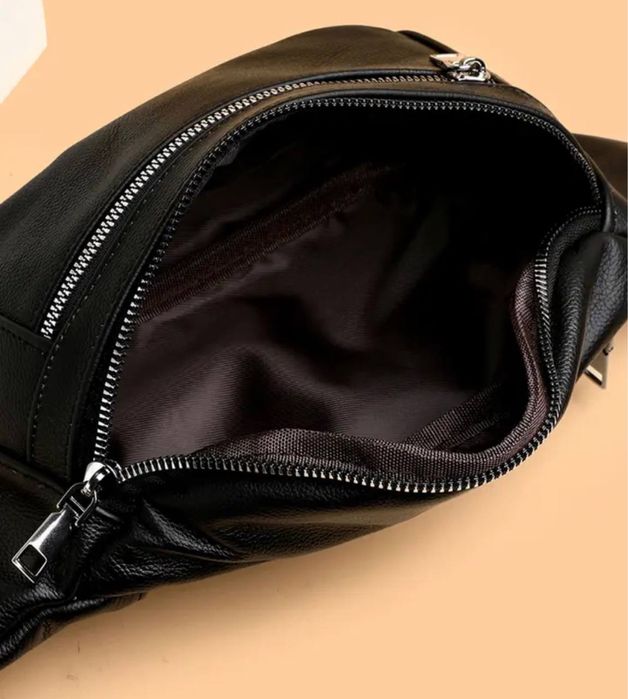 Мужская кожаная сумка через плечо бананка чоловіча шкіряна сумка