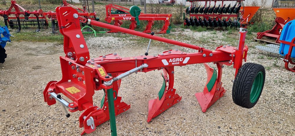 Pług jednobelkowy PJ 3 , 4 AGROMASZ  nowy!!