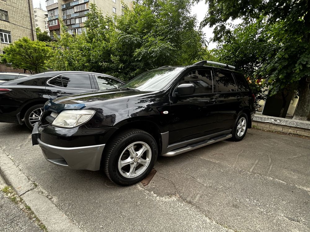 Продаж Mitsubishi Outlander 1 нормальний стан