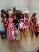 Barbies guarda fatos e acessórios