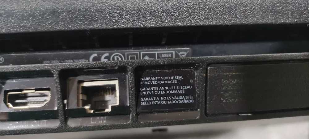 PlayStation 4 Slim CUH-2216A - 500GB na versão 12.50 c/ Comando