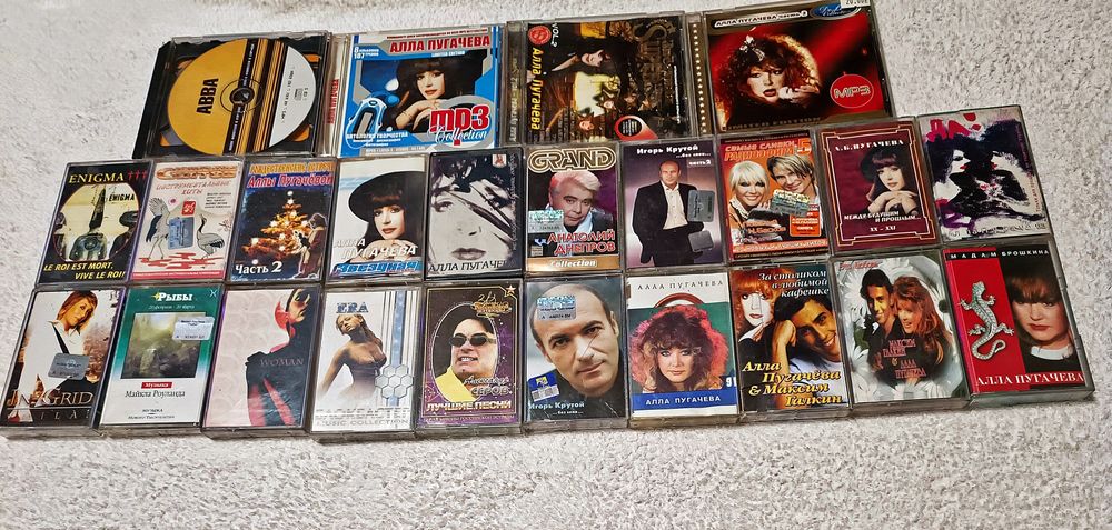 Лот аудіокасети і Cd диски ретро