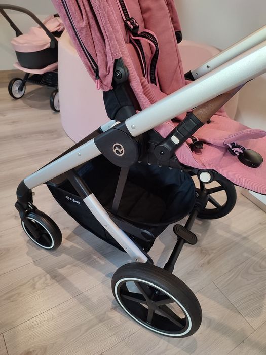 Spacerówka cybex dziewczęca