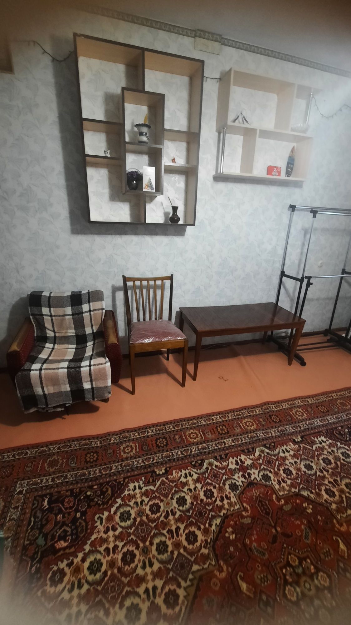 Сдаю срочно 2комн.кв пр.Мира пл.Победы, мебель ,можно с животными
