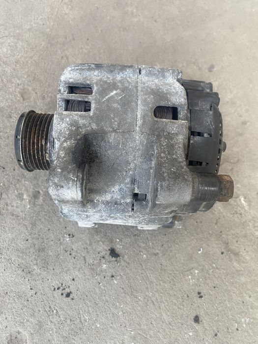 Генератор Форд,Пежо 1.6 дизель