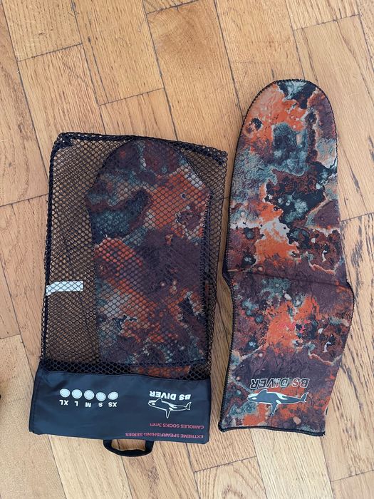 Терміново Новий гідро костюм cressi 5mm, розмір 4