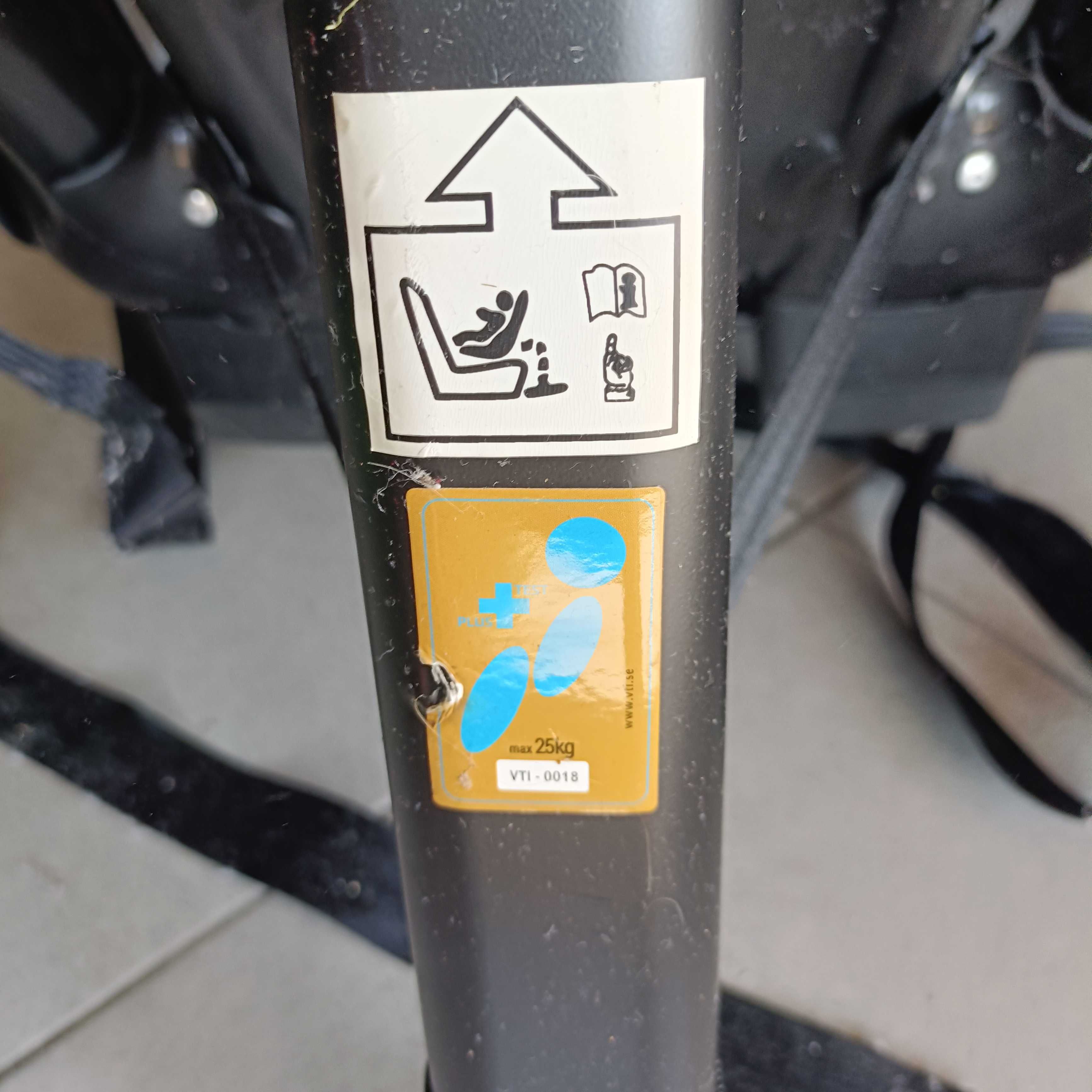 Cadeira auto Axkid move para crianças de 9 a 25 kg